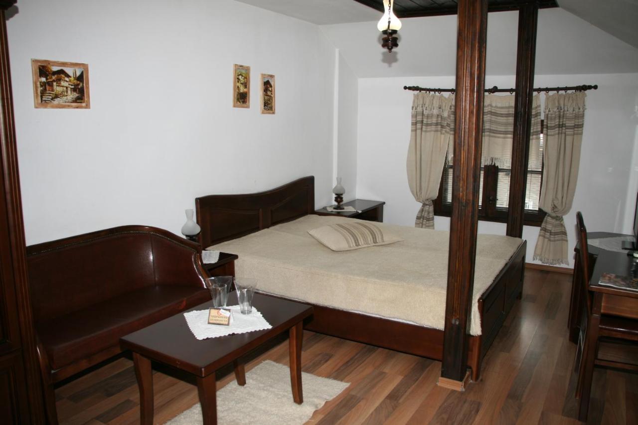 Oazis Guesthouse Łowecz Zewnętrze zdjęcie